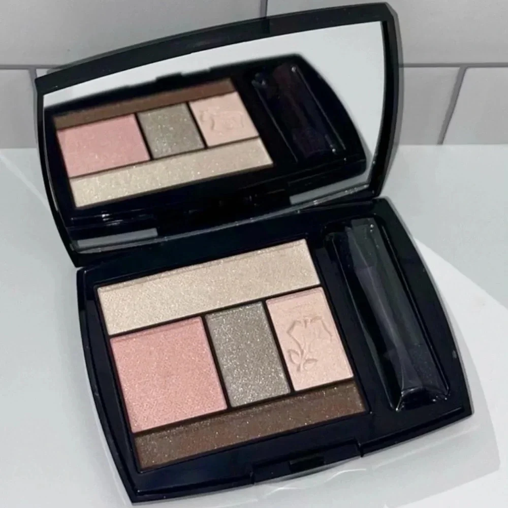 Lancôme 205 Bouquet De Roses Eyeshadow Palette